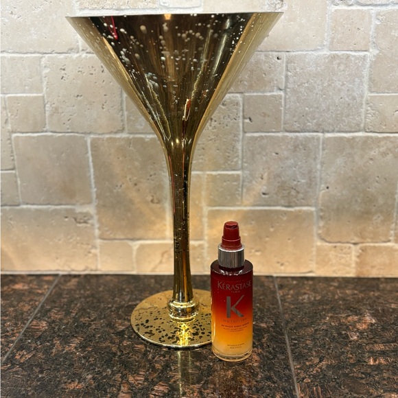 New Kerastase Nutritive 8H Magic Night Hair Serum for Dry Hair - Picture 4 of 5